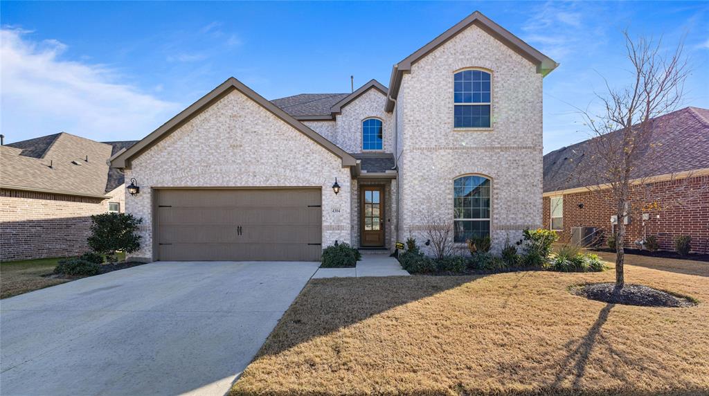 4304 Expedition Drive Property Photo 1