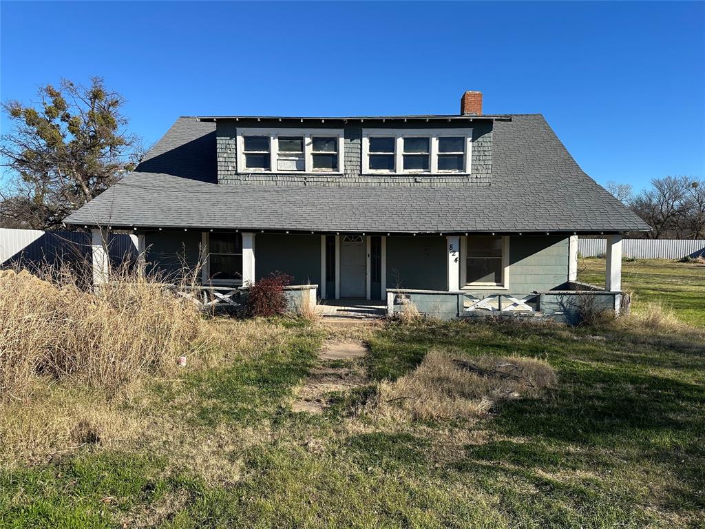 824 Blackwell Road Property Photo