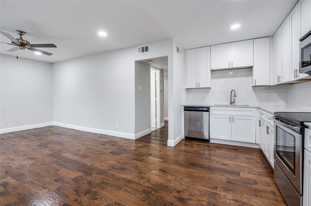5444 Gaston Avenue Property Photo