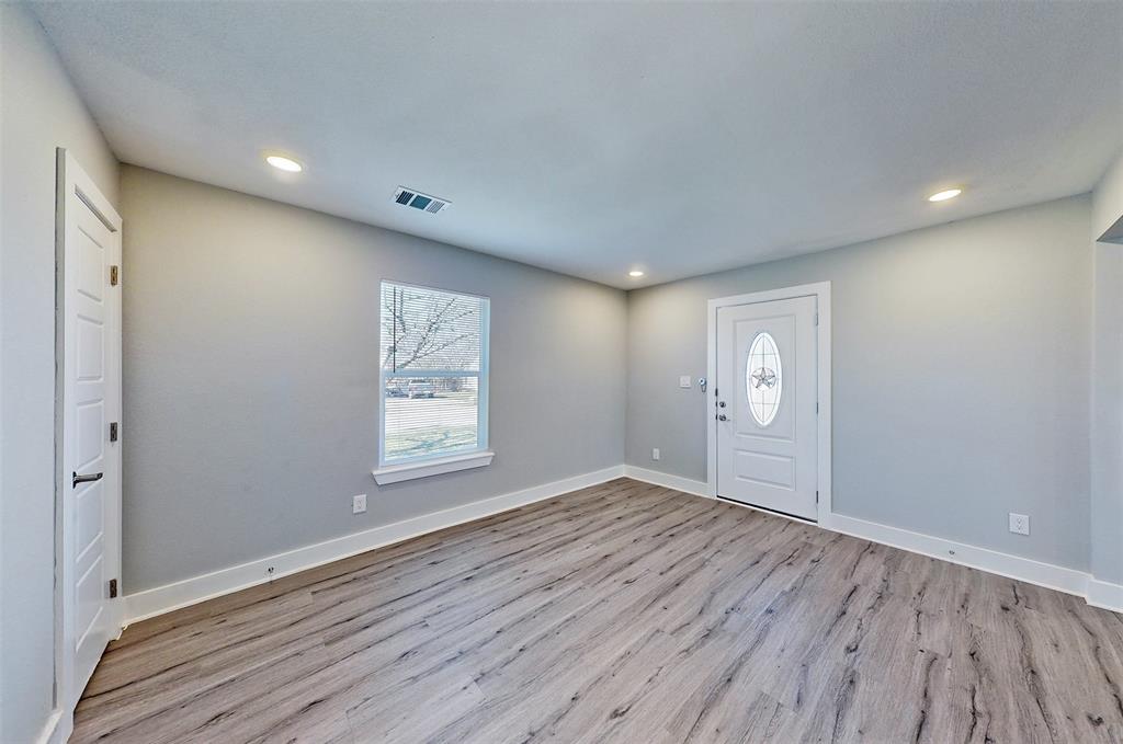 232 S Carmack Street Property Photo 8