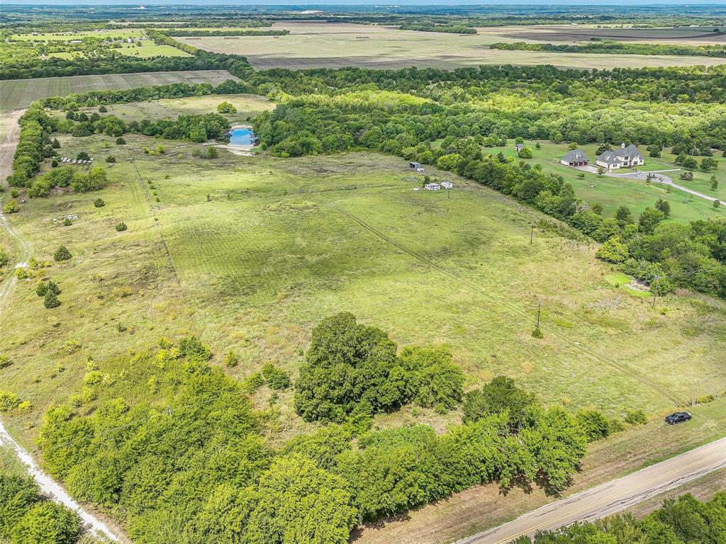883 Fm 2729 Property Photo 3