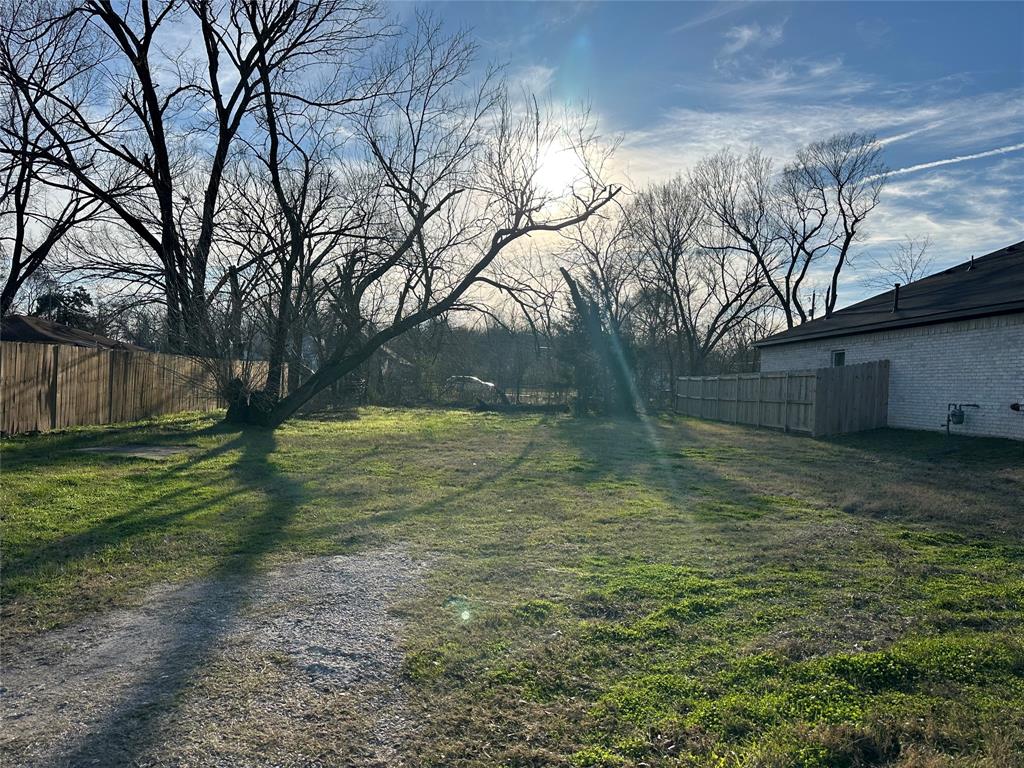 104 Boone Street Property Photo 1