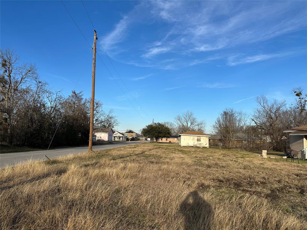 405 College Md Road Property Photo 1
