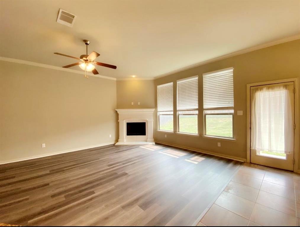 214 Timber Drive Property Photo 10