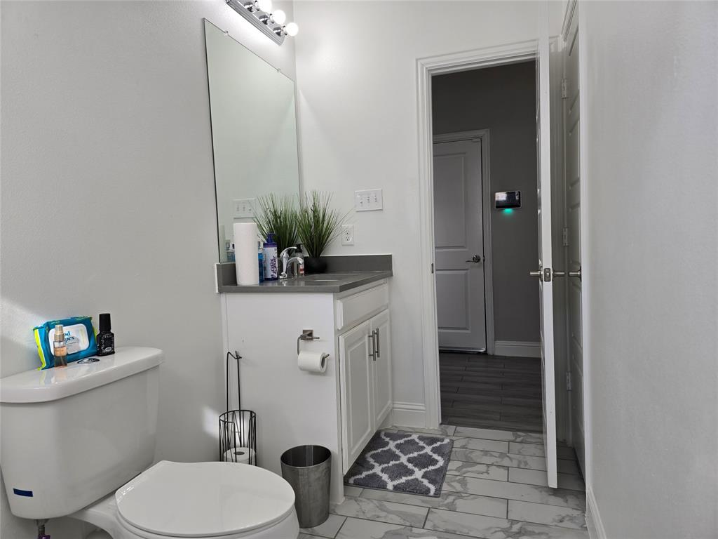 2831 Curvilinear Court Property Photo 6