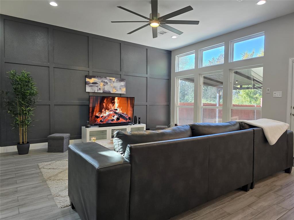 2831 Curvilinear Court Property Photo 10