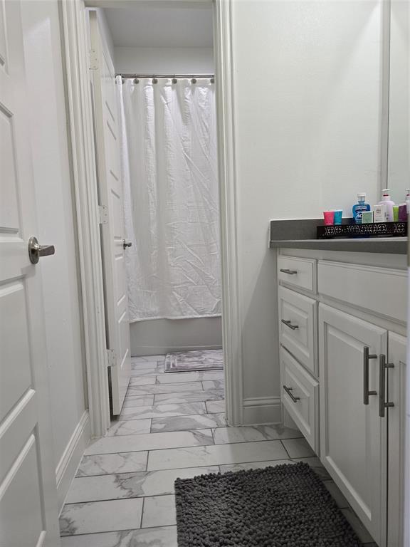 2831 Curvilinear Court Property Photo 32
