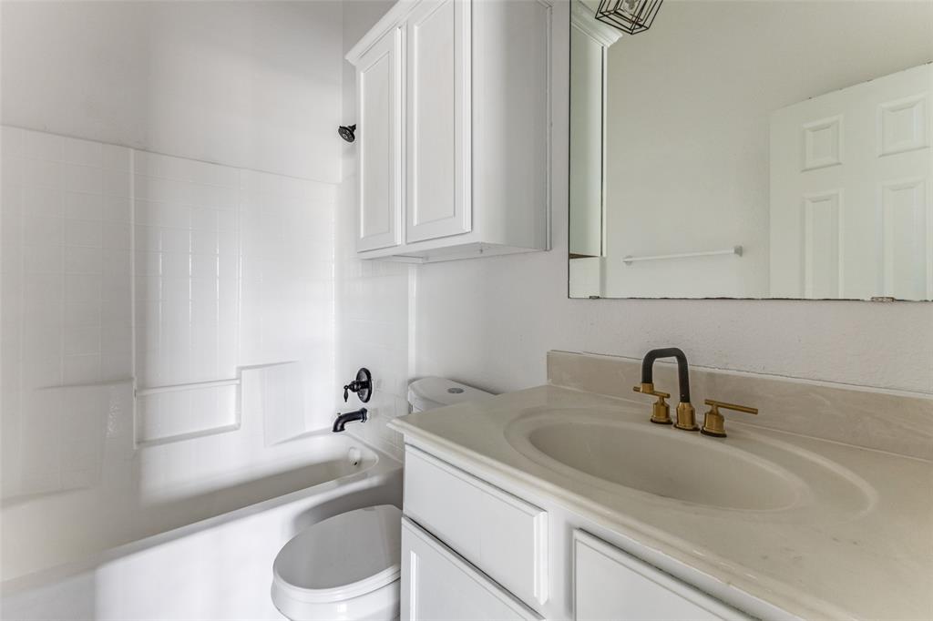 1028 Ingram Drive Property Photo 8