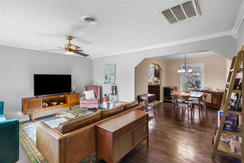 2405 Dell Street Property Photo