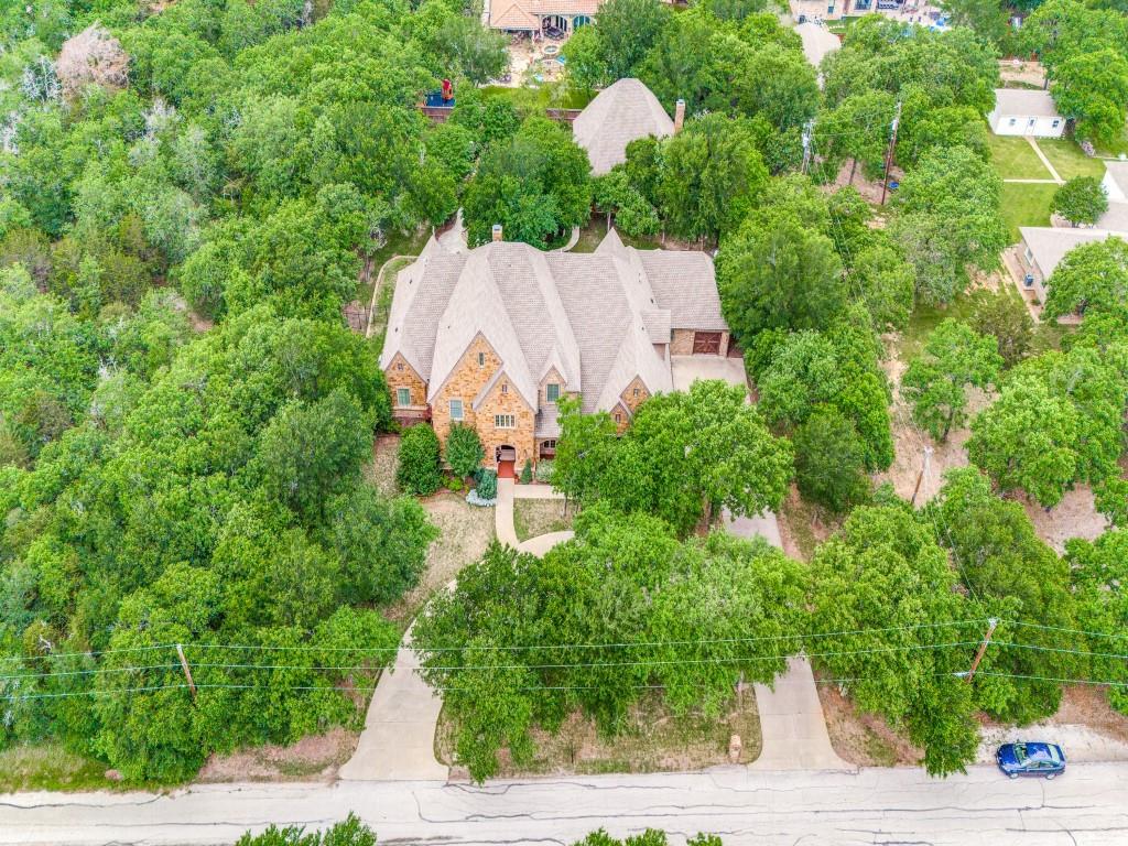 8601 Buckner Lane Property Photo 3