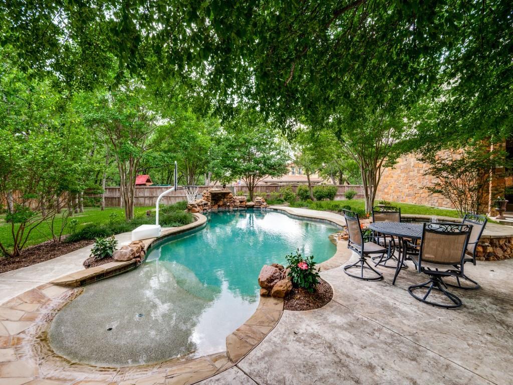 8601 Buckner Lane Property Photo 34