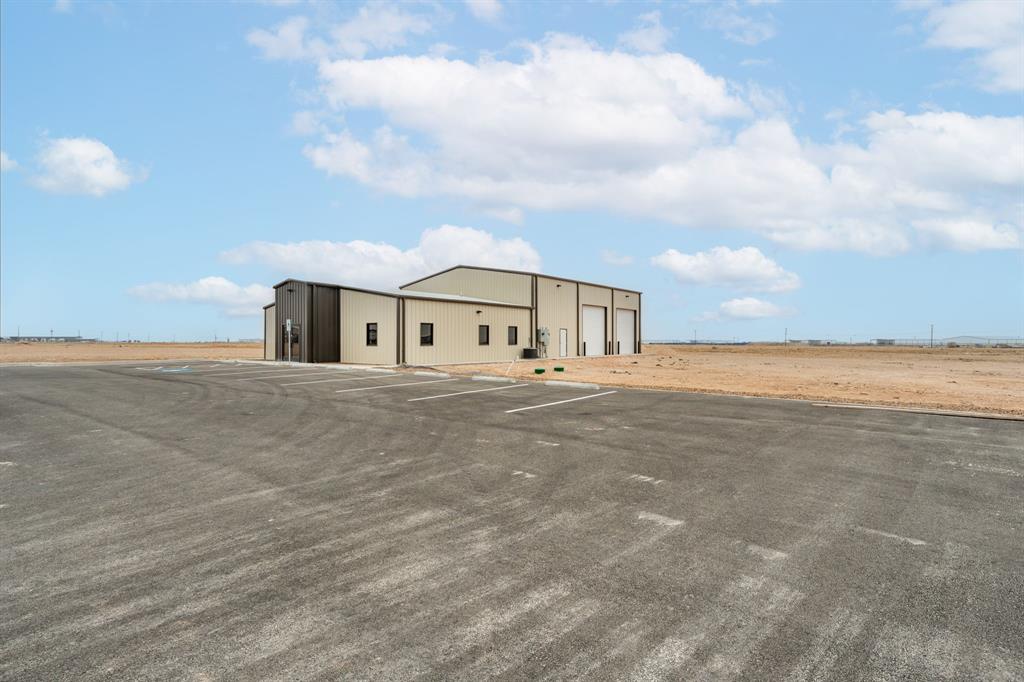12113 Jordy Property Photo 4