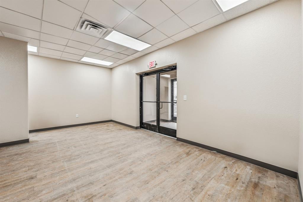 12113 Jordy Property Photo 9