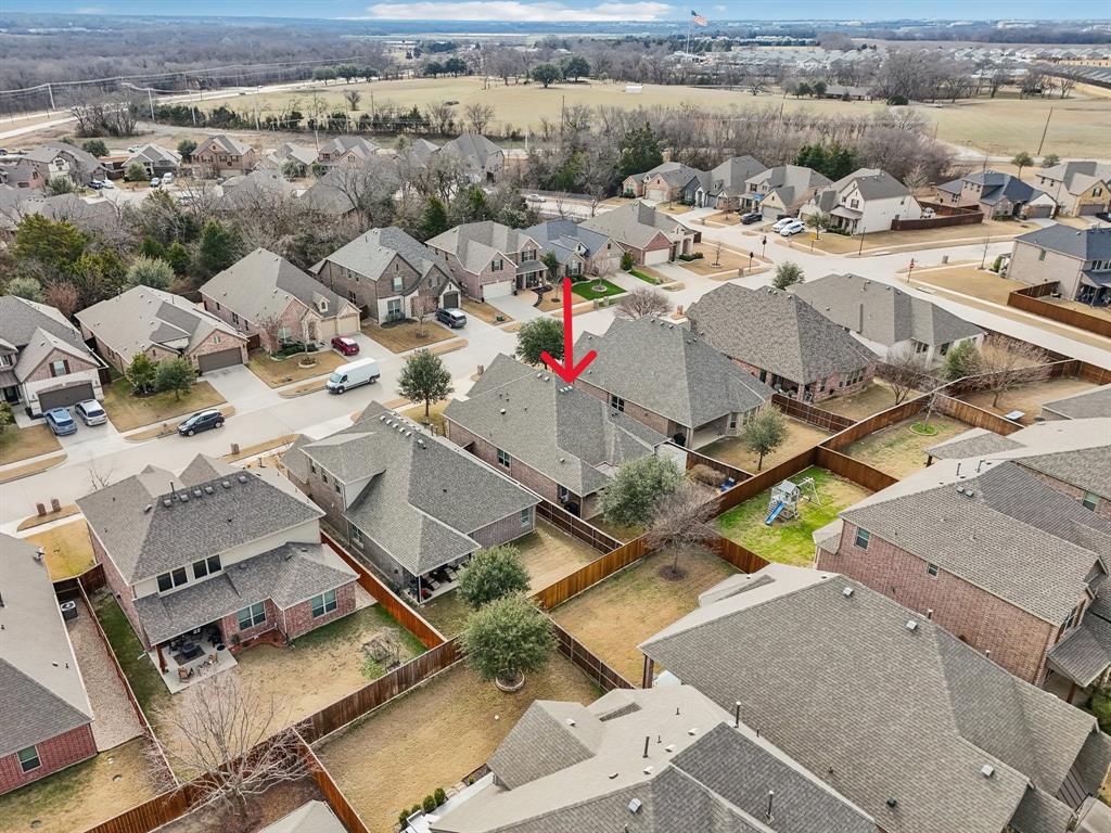 808 Spring Falls Drive Property Photo 33