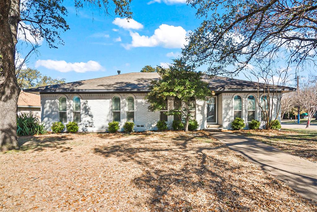 11345 Mccree Road Property Photo