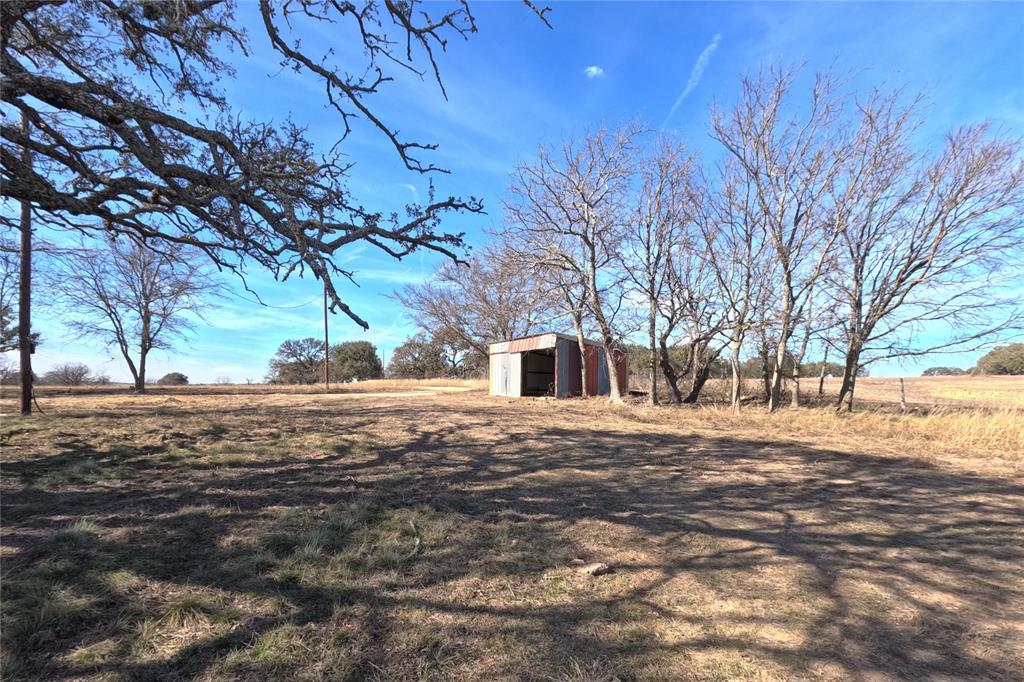00 Fm 1047 Property Photo 3