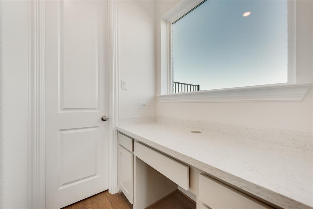 3542 Coneflower Trail Property Photo 20