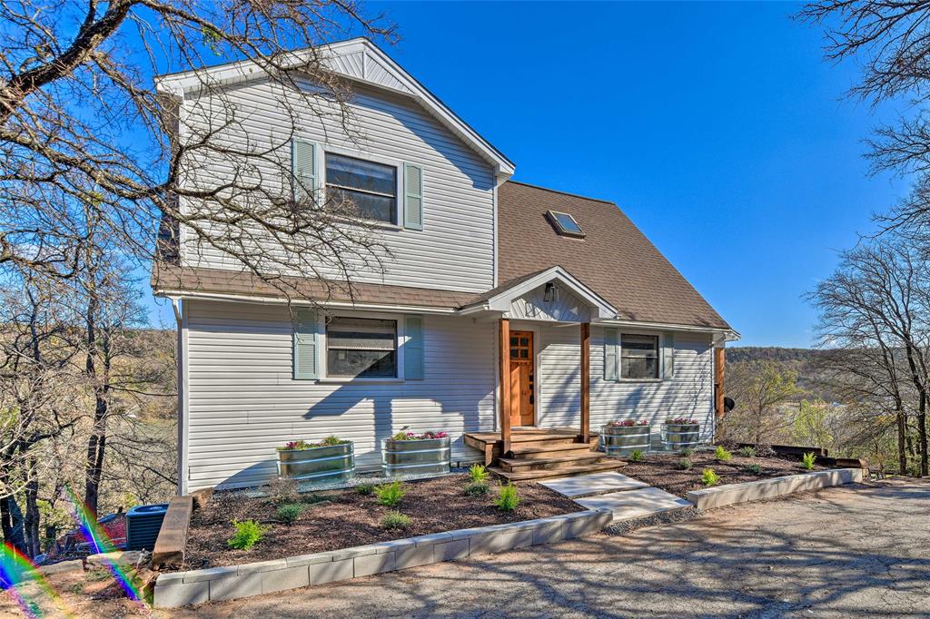 2444 S Lakeview Drive Property Photo