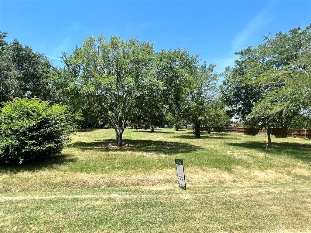 302 Janis Lane Property Photo