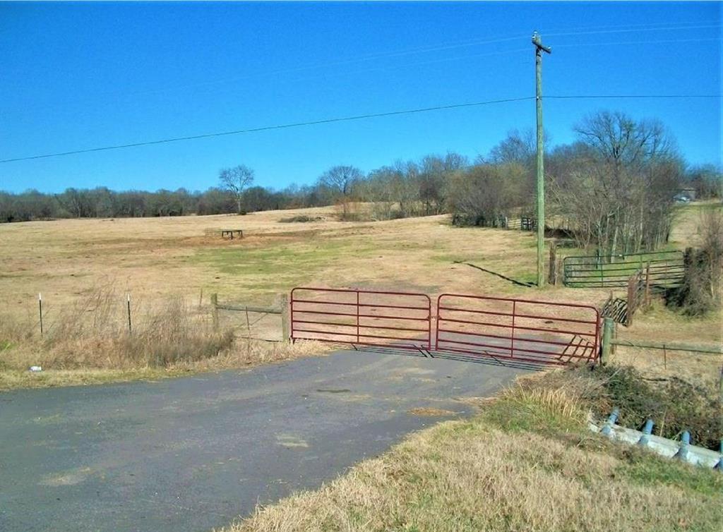 10800 N Highway 271 Property Photo 1