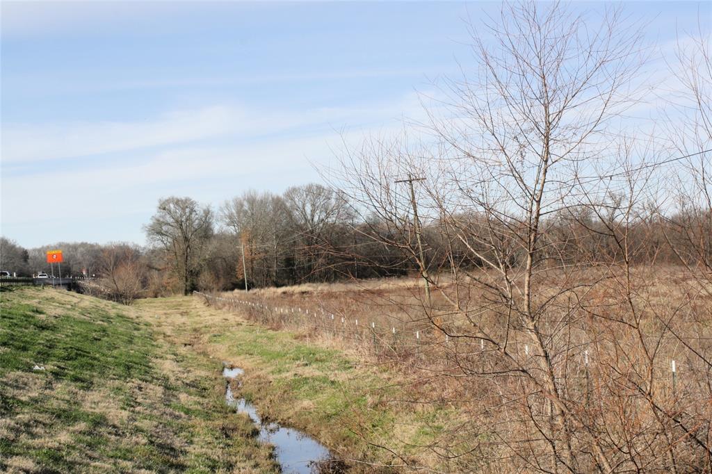 10800 N Highway 271 Property Photo 11