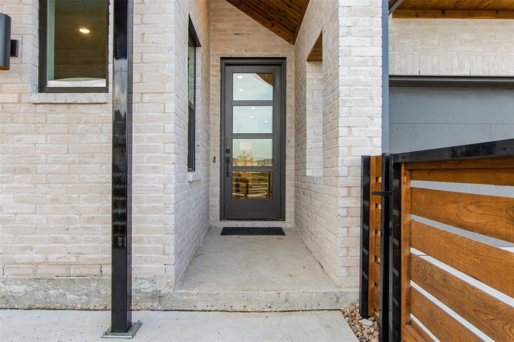 1710 Heatherwood Drive Property Photo 3