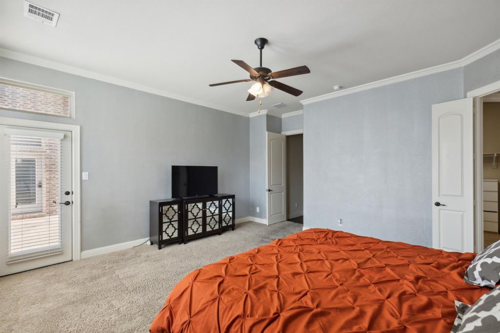 2200 Glasgow Drive Property Photo 18