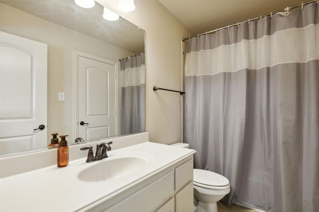 2200 Glasgow Drive Property Photo 27