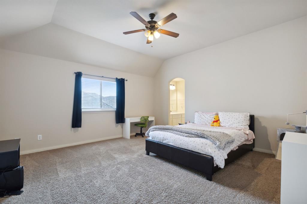 2200 Glasgow Drive Property Photo 28