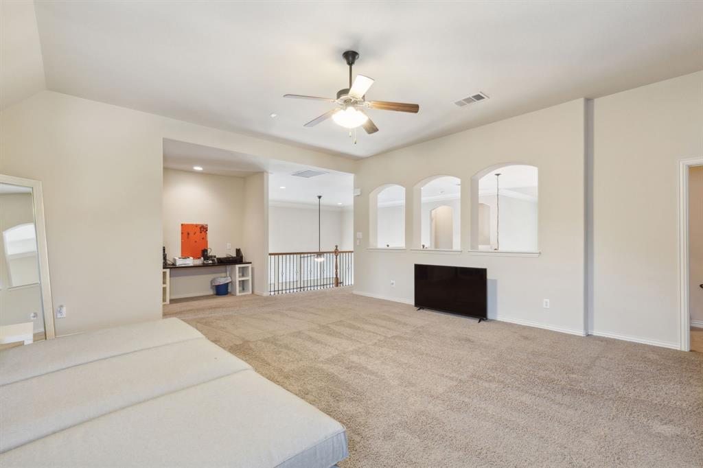 2200 Glasgow Drive Property Photo 35