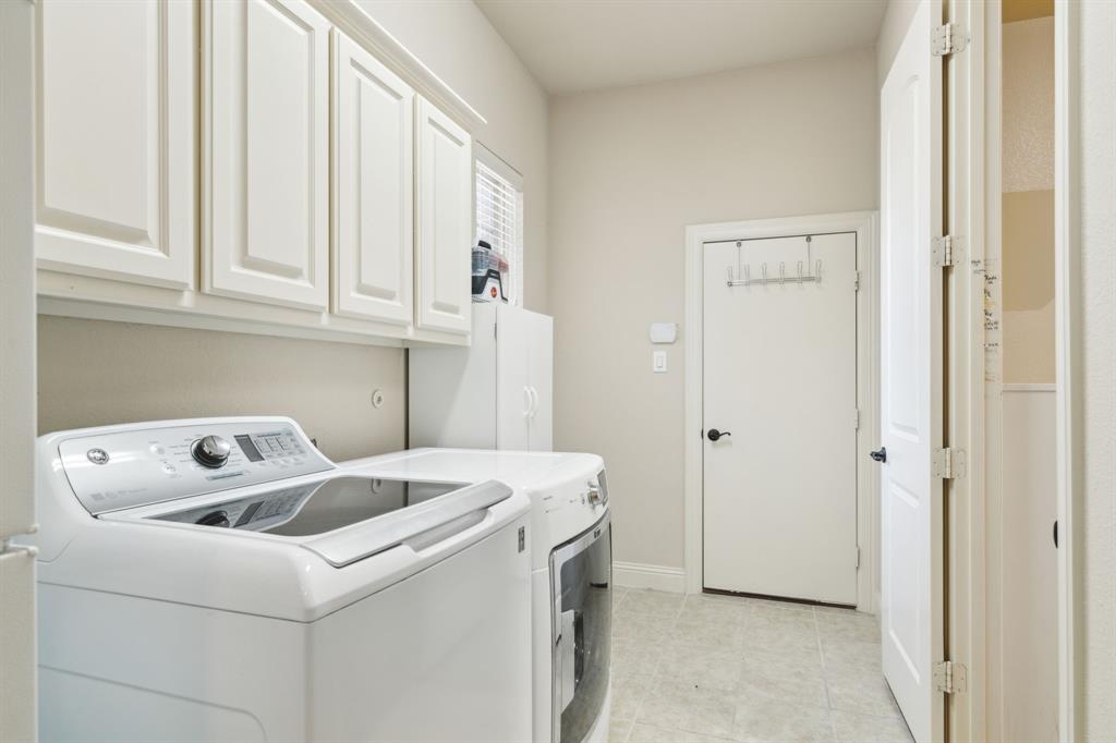 2200 Glasgow Drive Property Photo 38