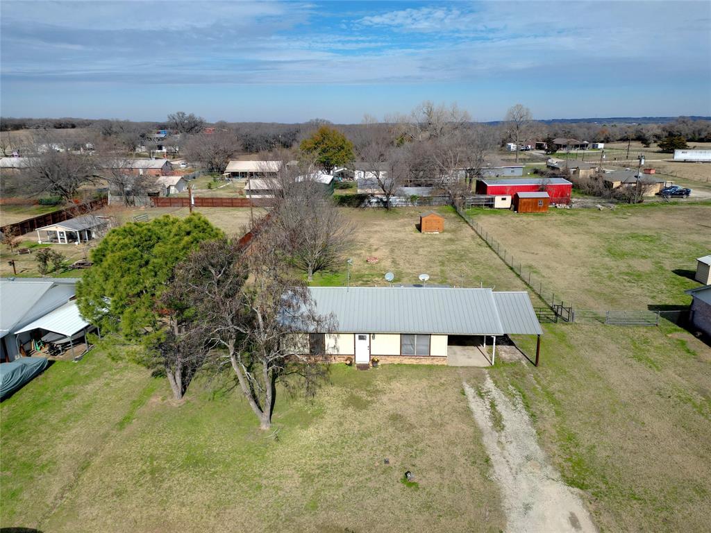 1305 Hutchins Lane Property Photo