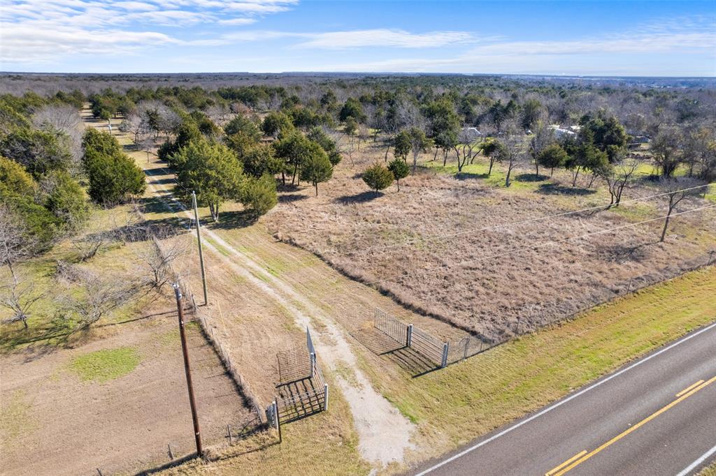 6511 S Ih-45 E Property Photo 6