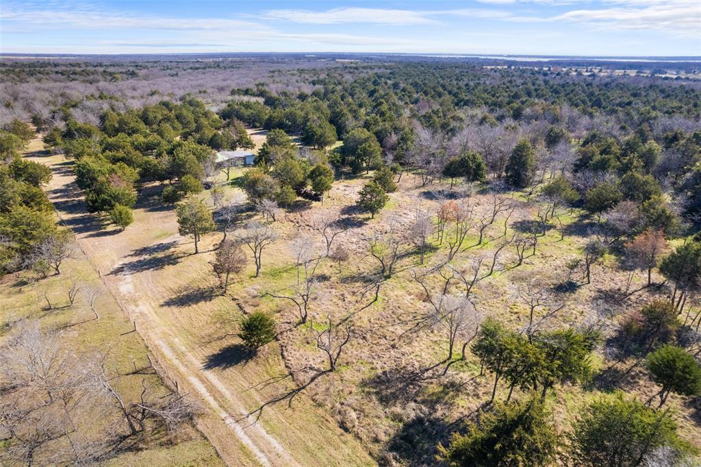 6511 S Ih-45 E Property Photo 8