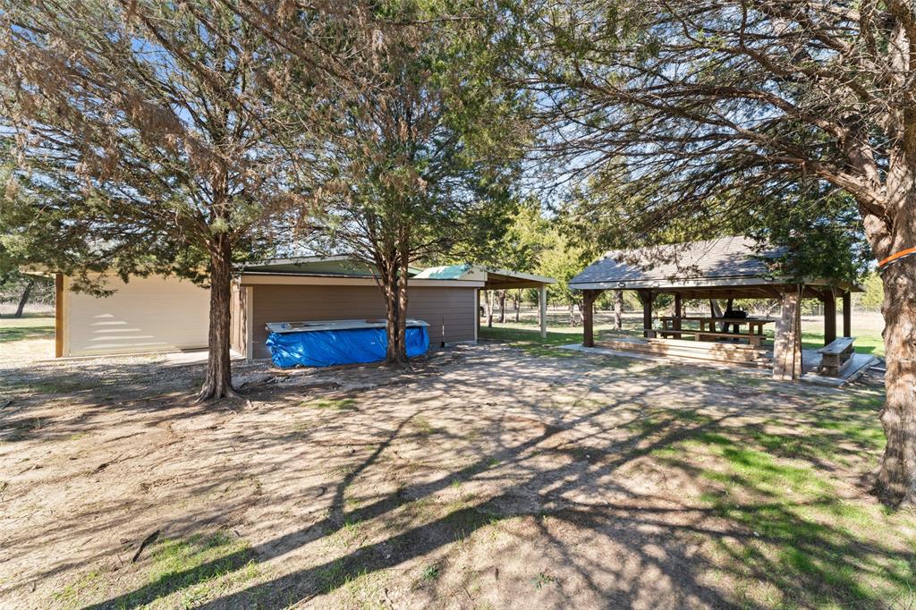 6511 S Ih-45 E Property Photo 16