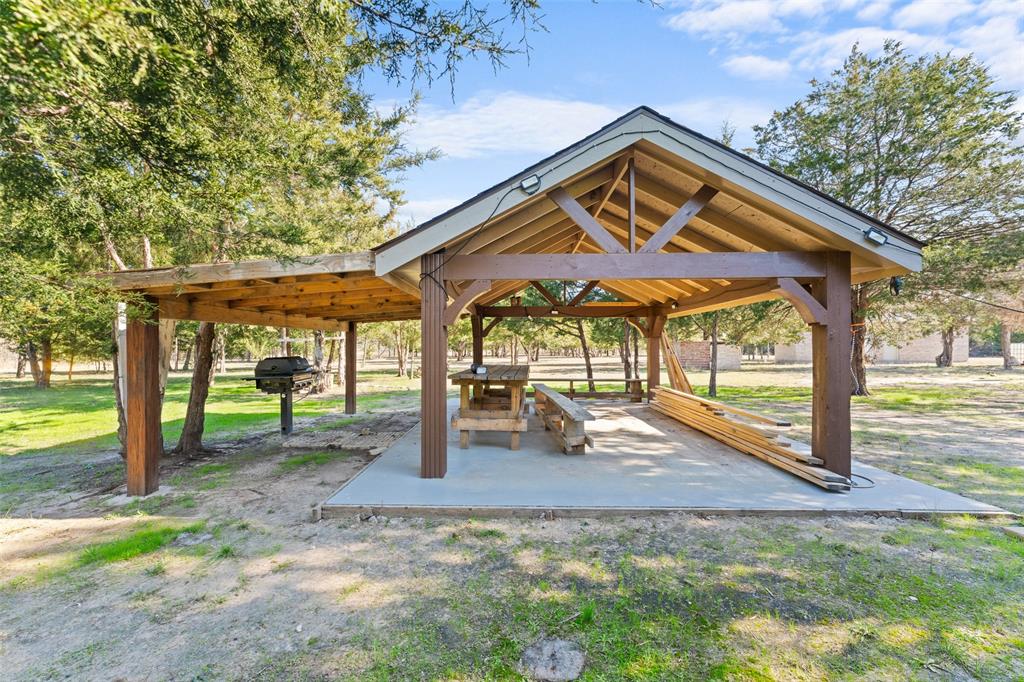 6511 S Ih-45 E Property Photo 20