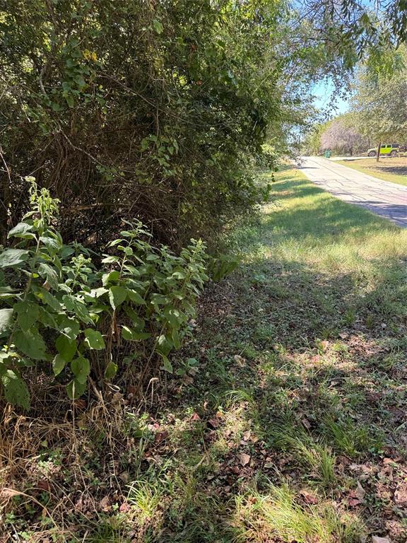 15037 Golf Drive Property Photo 6