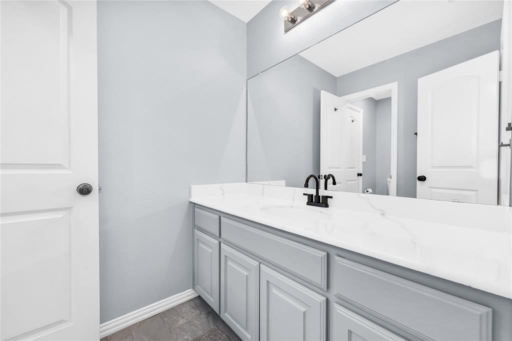 6918 Webster Street Property Photo 25