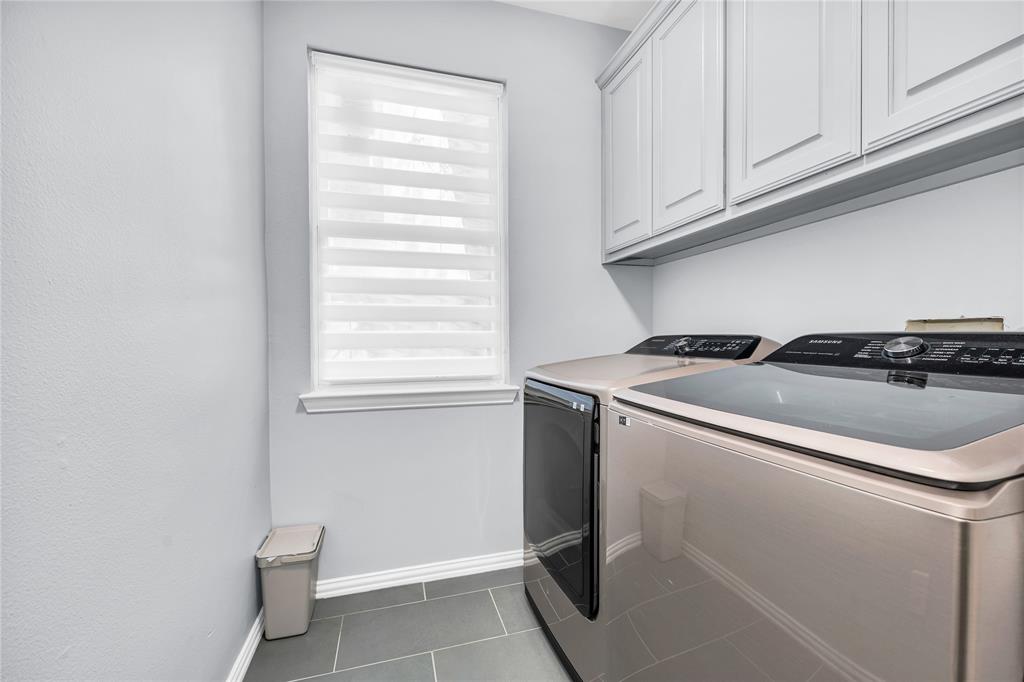 6918 Webster Street Property Photo 32