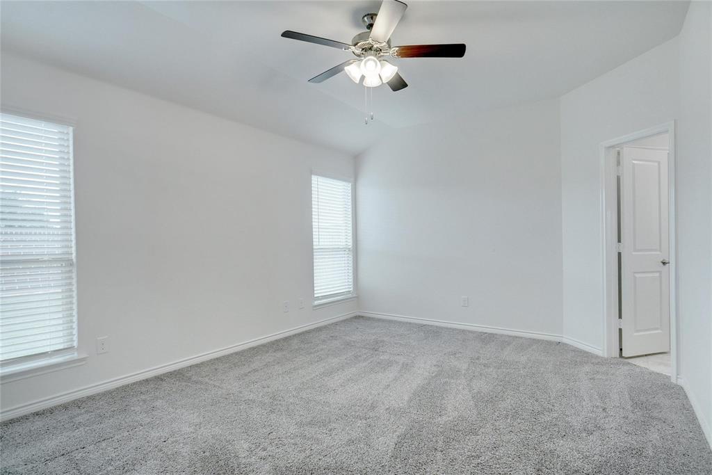 1709 New Holland Way Property Photo 7