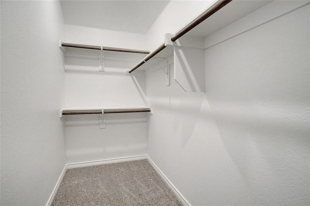 1709 New Holland Way Property Photo 8