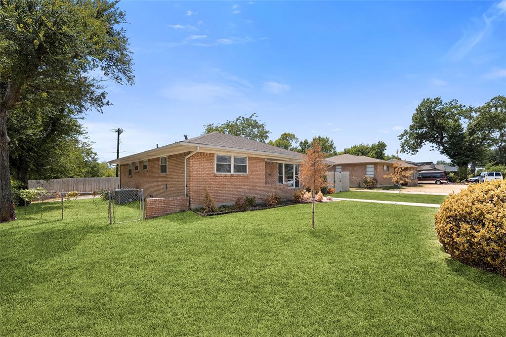 3364 Darvany Drive Property Photo 35