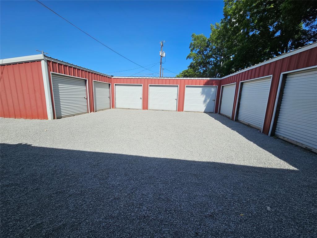 107 W Hayes Street Property Photo 1