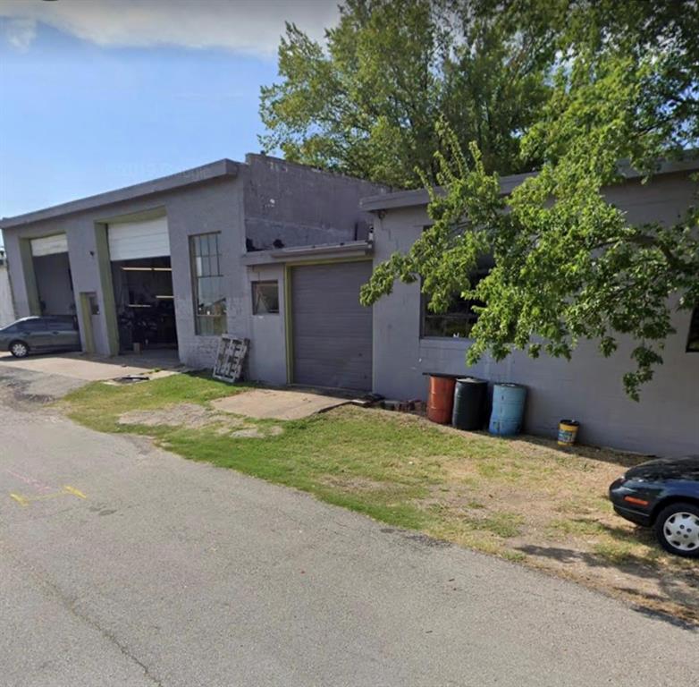 517 W Main Street Property Photo 3
