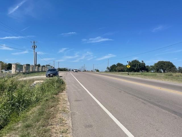 14+ Cleburne Highway Property Photo 8