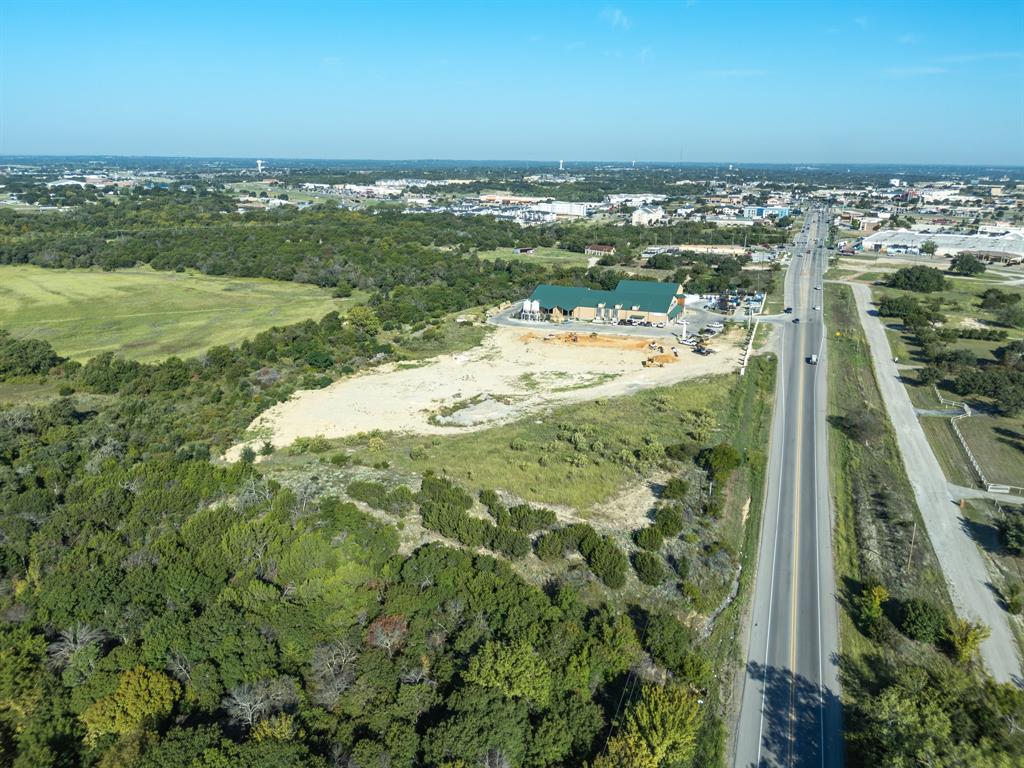 14+ Cleburne Highway Property Photo 13