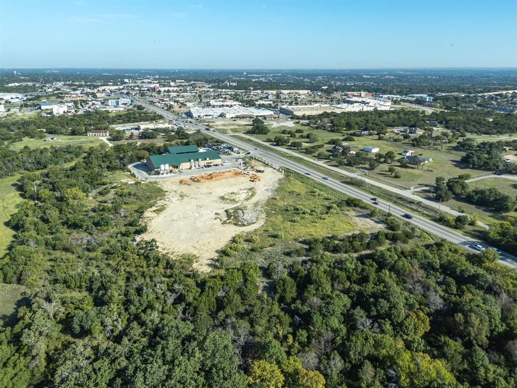 14+ Cleburne Highway Property Photo 15