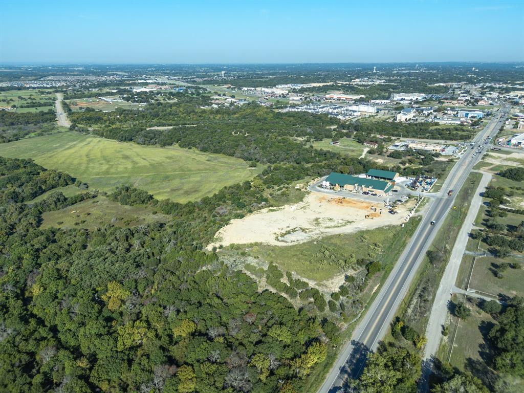 14+ Cleburne Highway Property Photo 18