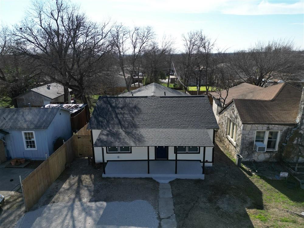 805 W Boyce Avenue Property Photo 2