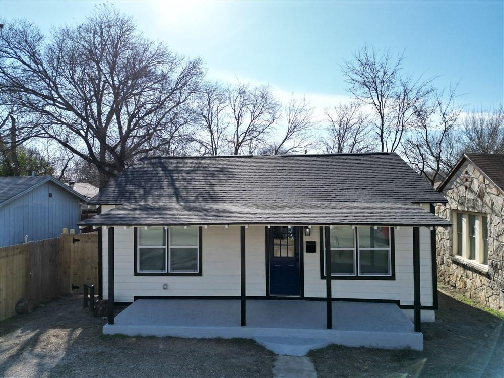805 W Boyce Avenue Property Photo 3